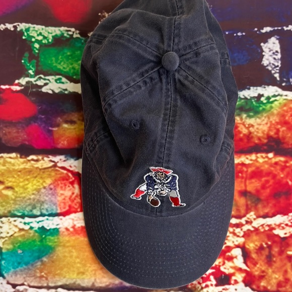 Vintage Patriots Logo Hat (Adult) 0001 - Picture 2 of 5